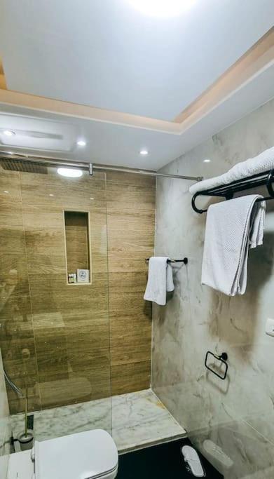 Luxury Vip Apartment Kaherah Luaran gambar