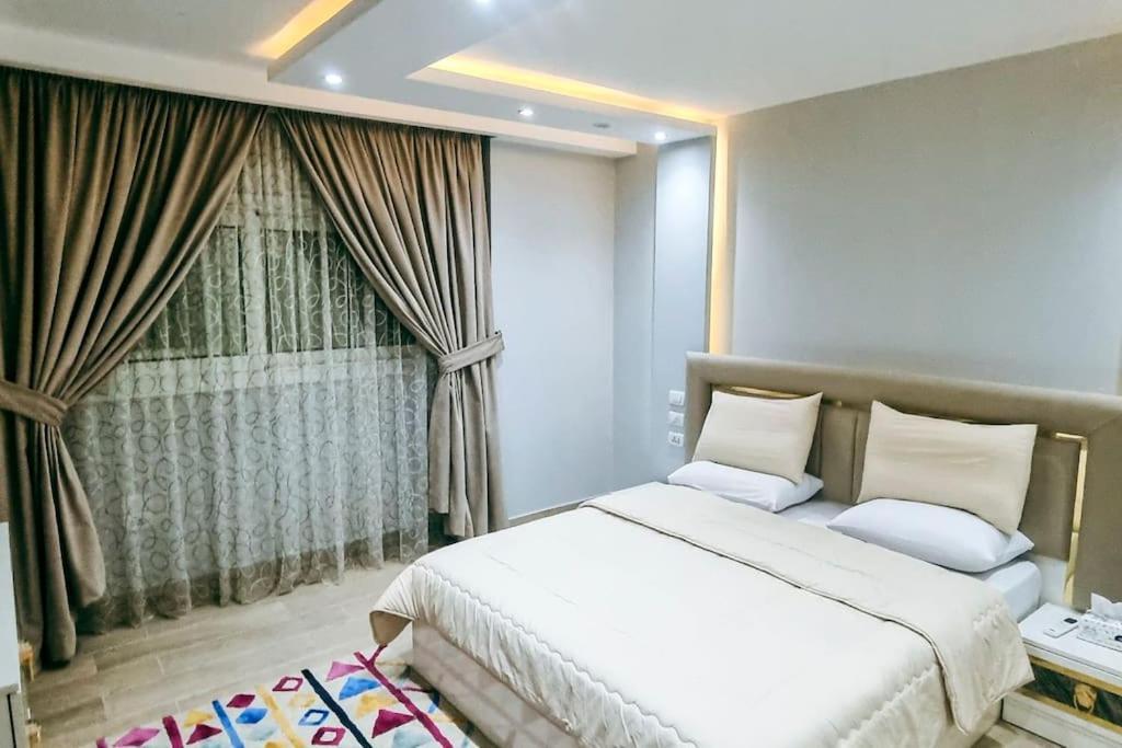 Luxury Vip Apartment Kaherah Luaran gambar