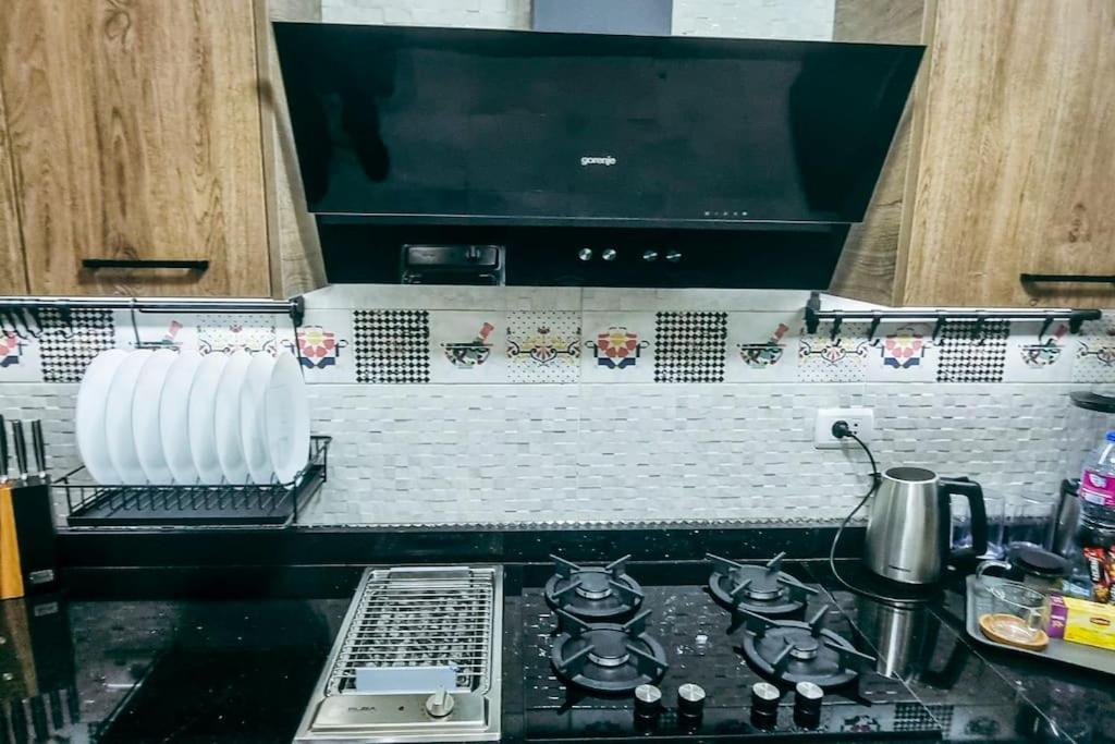 Luxury Vip Apartment Kaherah Luaran gambar