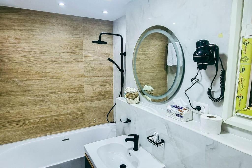 Luxury Vip Apartment Kaherah Luaran gambar